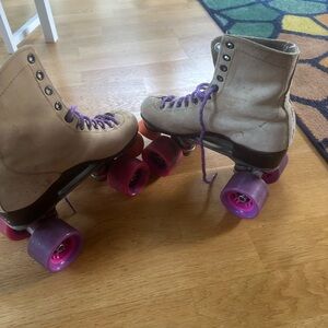 Stylish Tan Roller Skates with Purple Accents